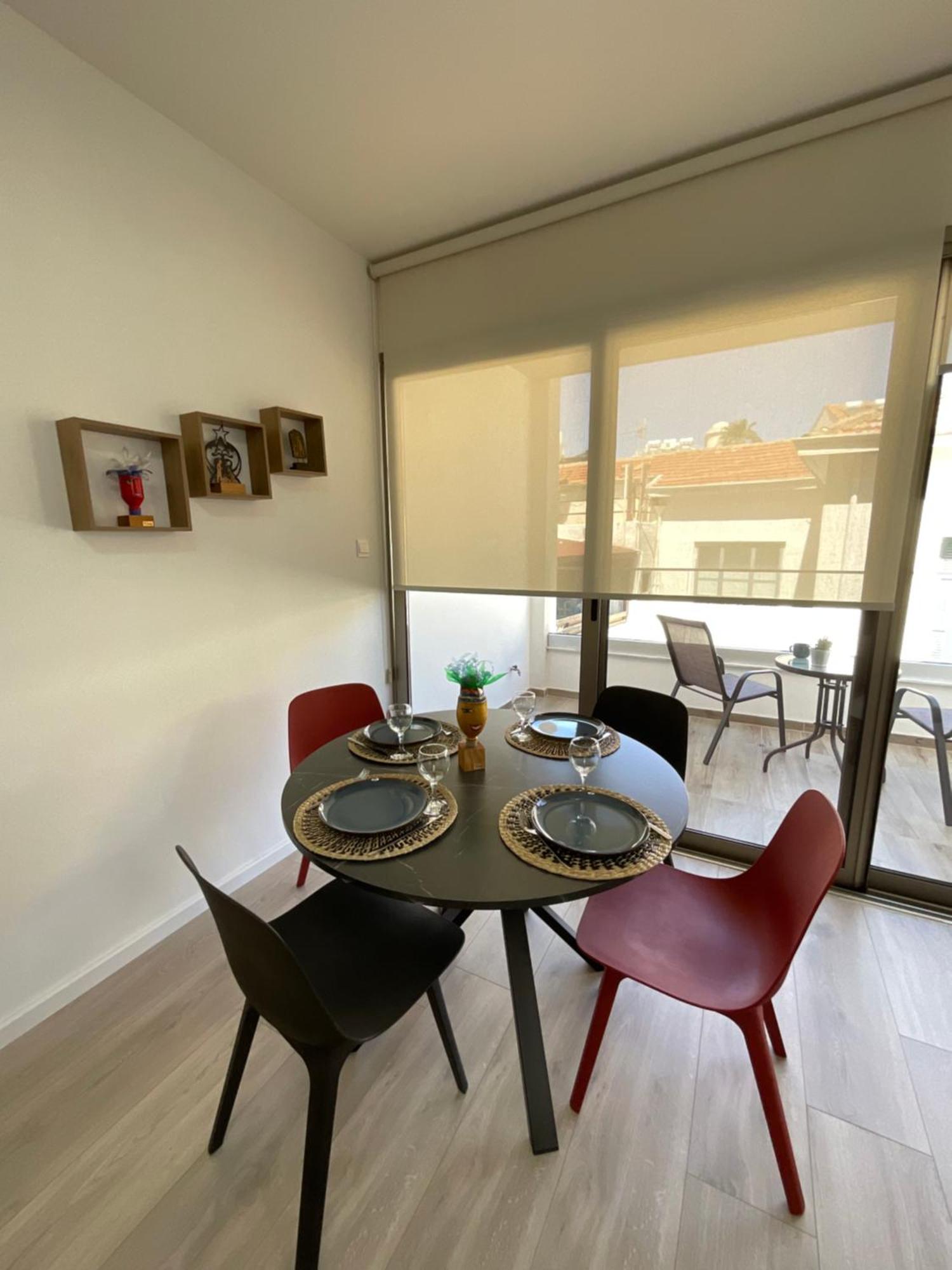 Le Voyageur Apartment Larnaca Exterior photo