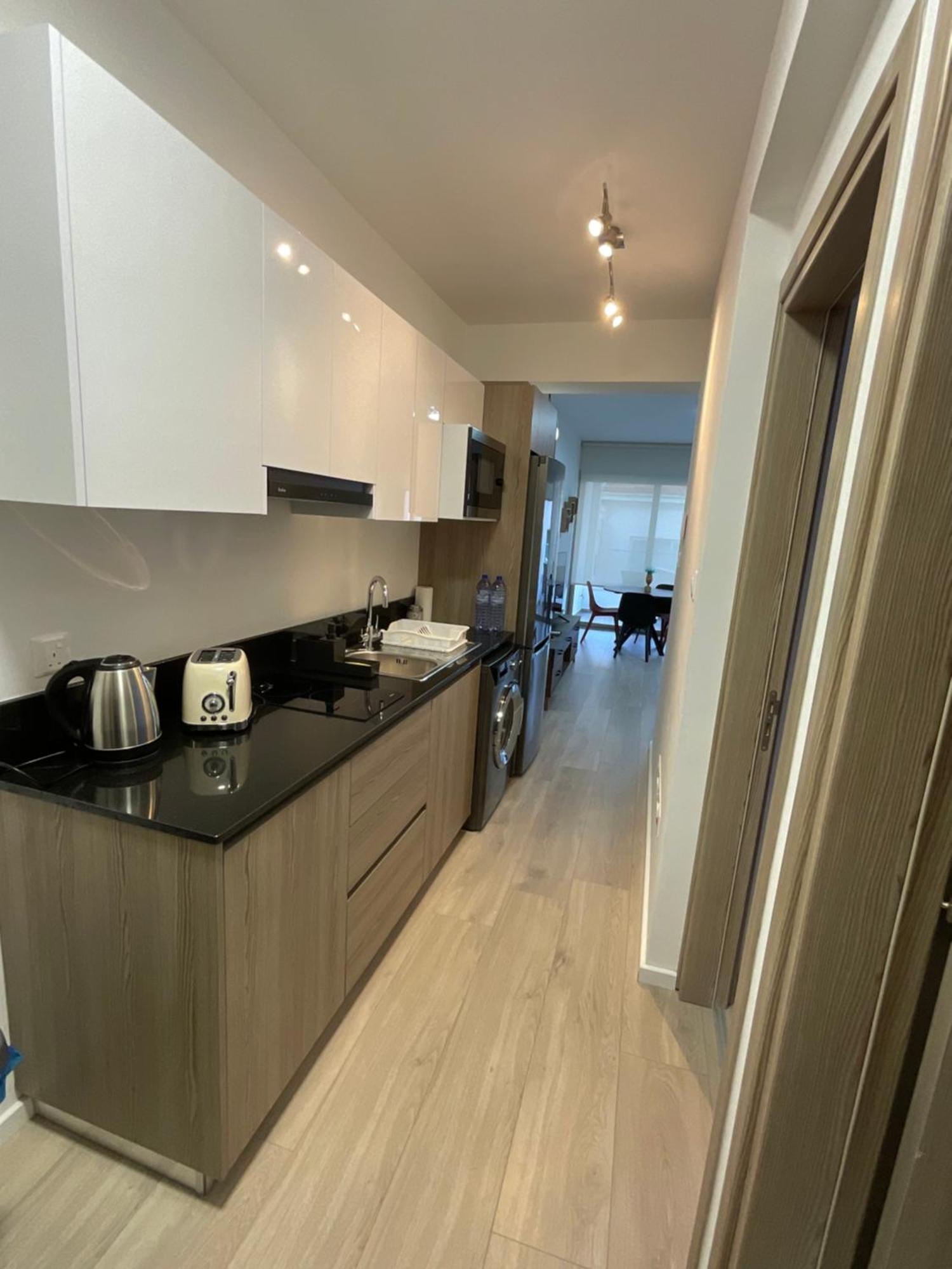 Le Voyageur Apartment Larnaca Exterior photo