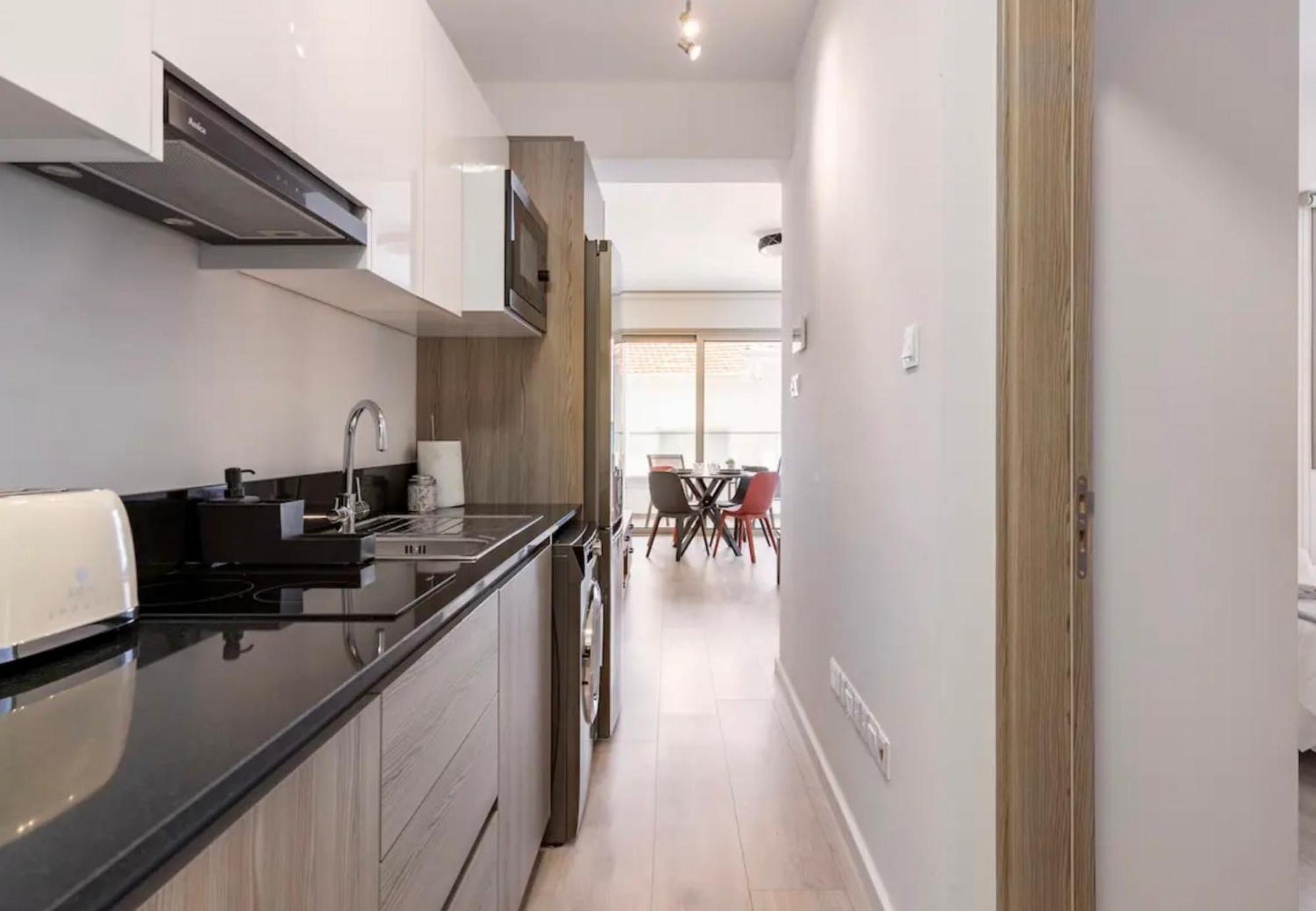 Le Voyageur Apartment Larnaca Exterior photo