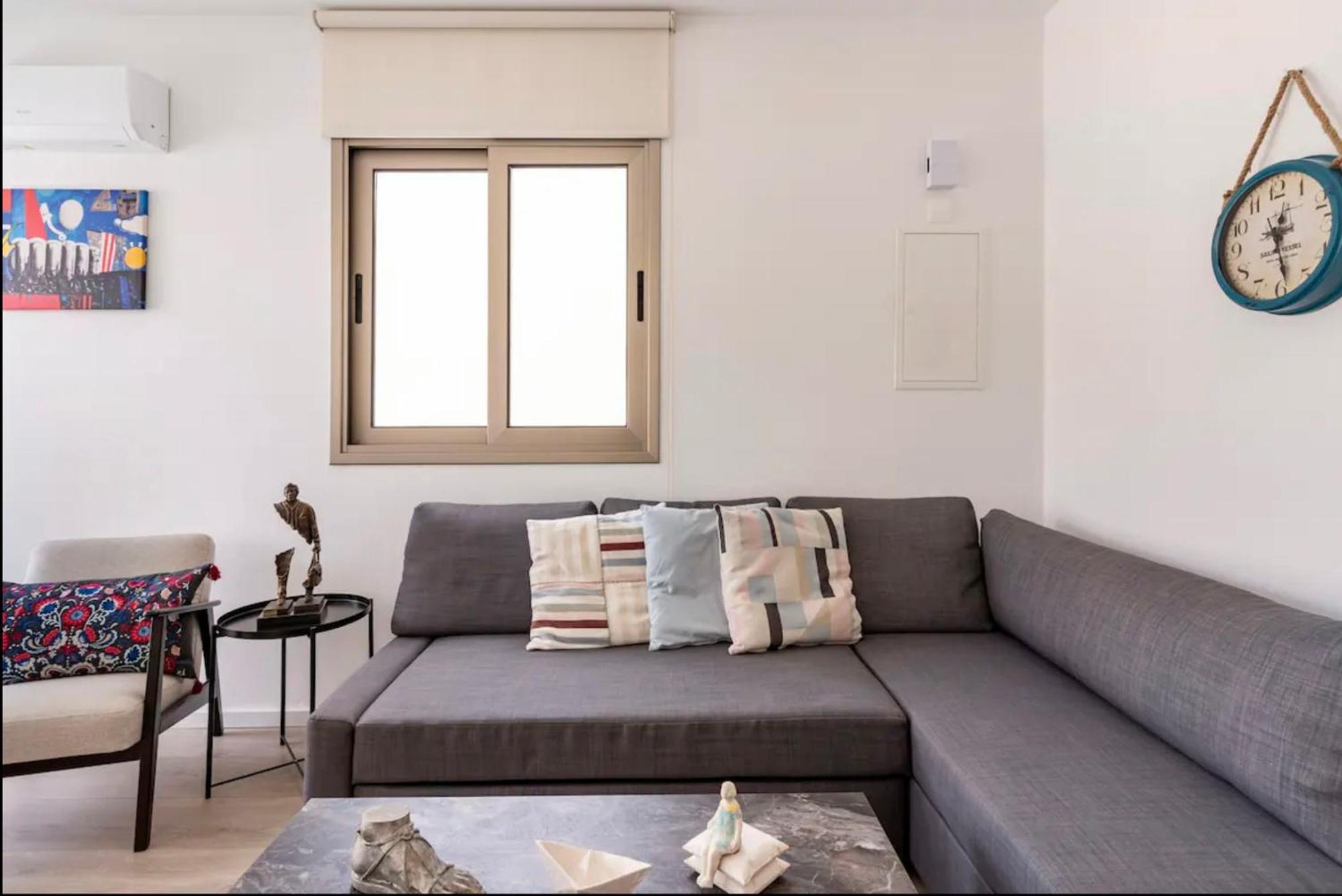 Le Voyageur Apartment Larnaca Exterior photo